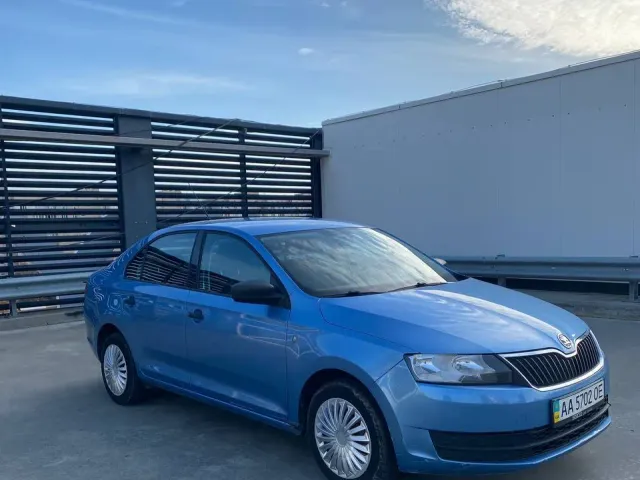 Skoda Rapid - фото 2
