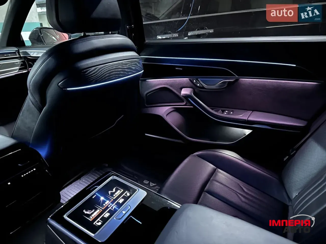 Audi A8 - фото 4