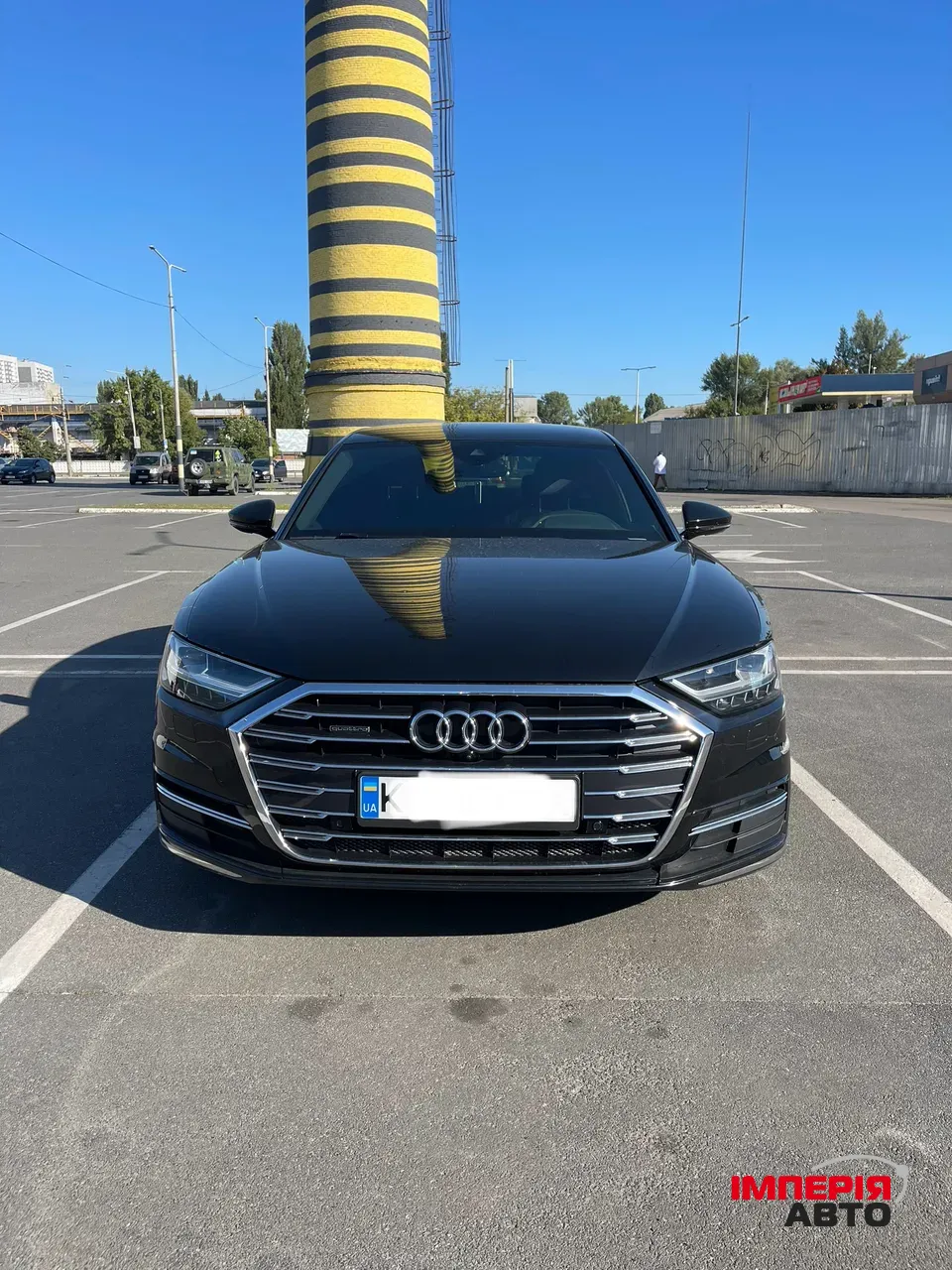 Audi A8 - фото 5