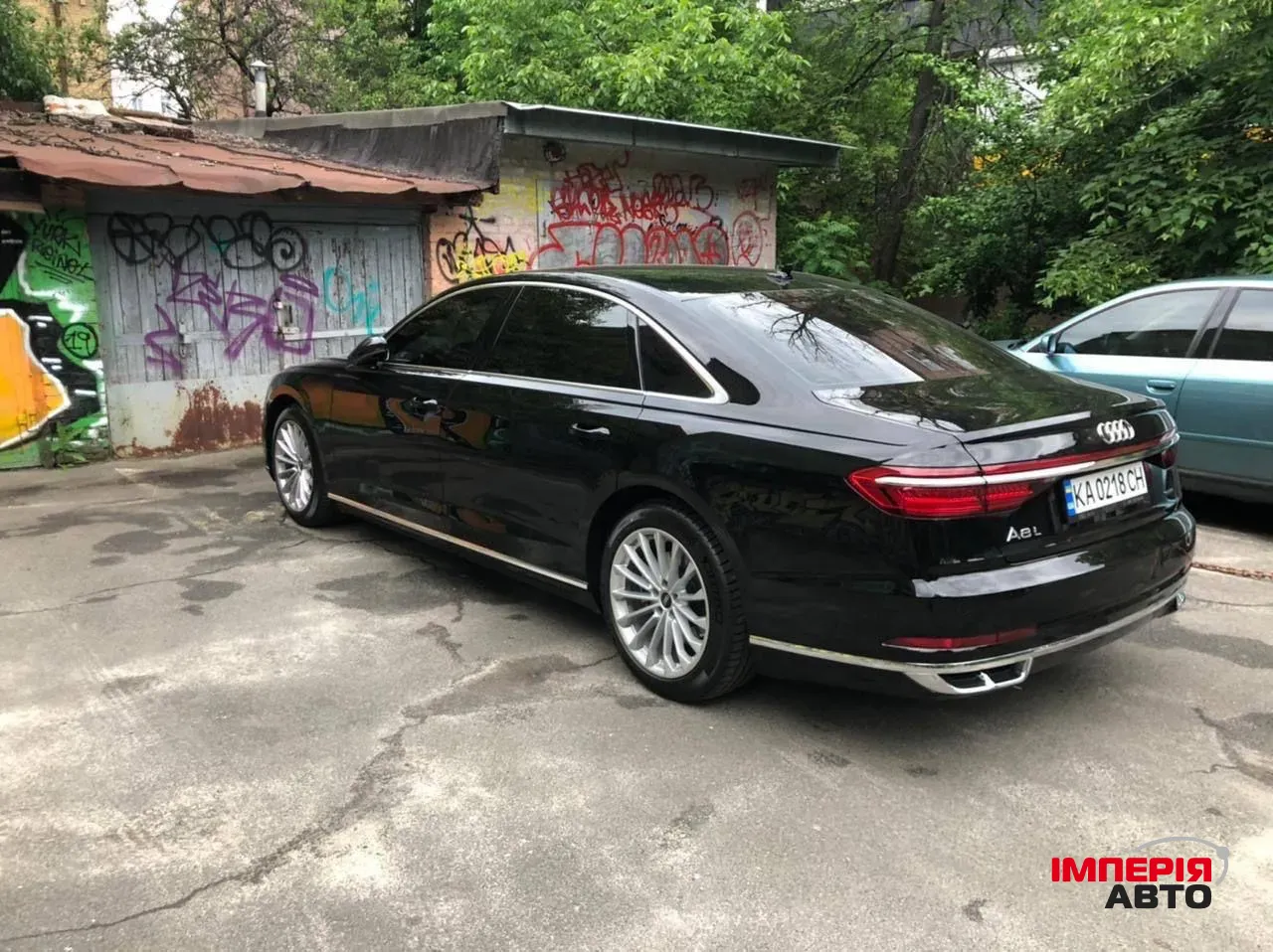 Audi A8 - фото 2