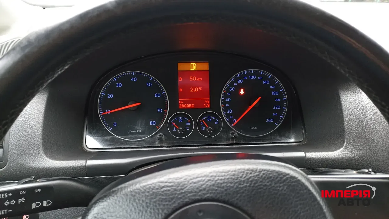 Volkswagen Touran - фото 18