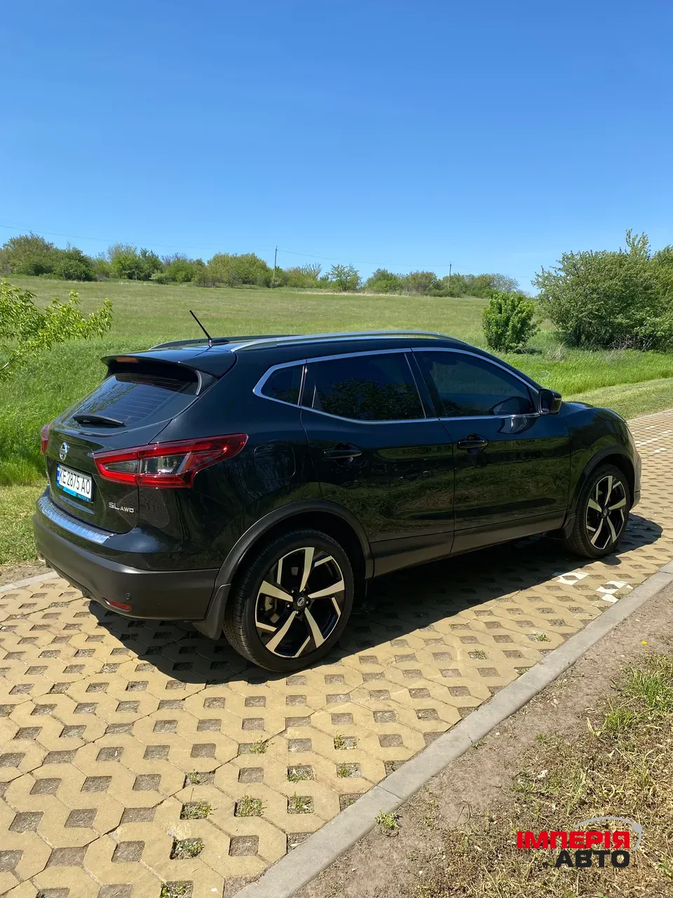 Nissan Rogue Sport - фото 2