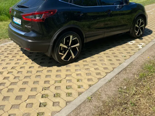 Nissan Rogue Sport - фото 2