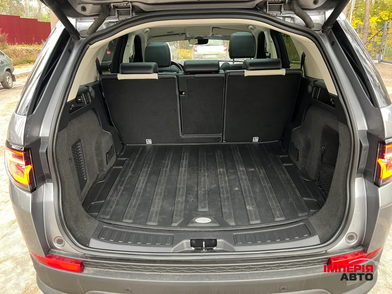 Land Rover Discovery Sport - фото 14