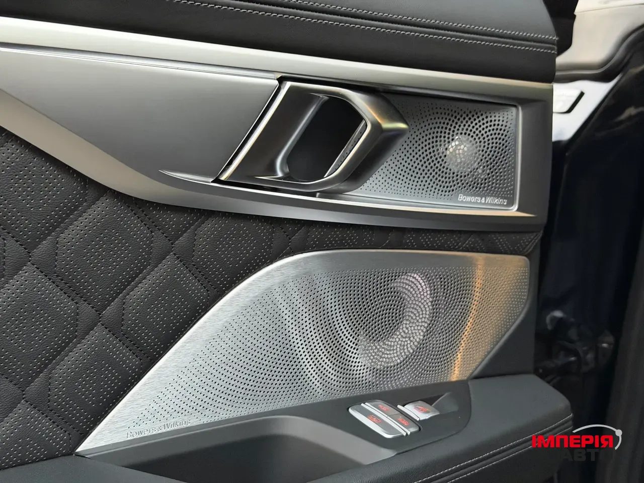 BMW M8 - фото 33