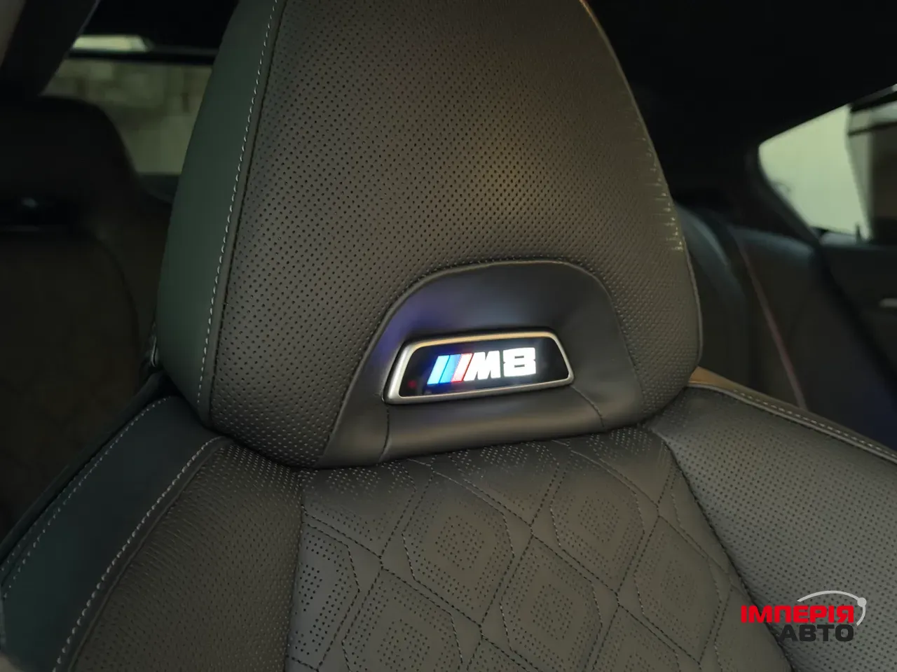 BMW M8 - фото 19