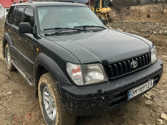 Toyota Land Cruiser Prado - фото 1