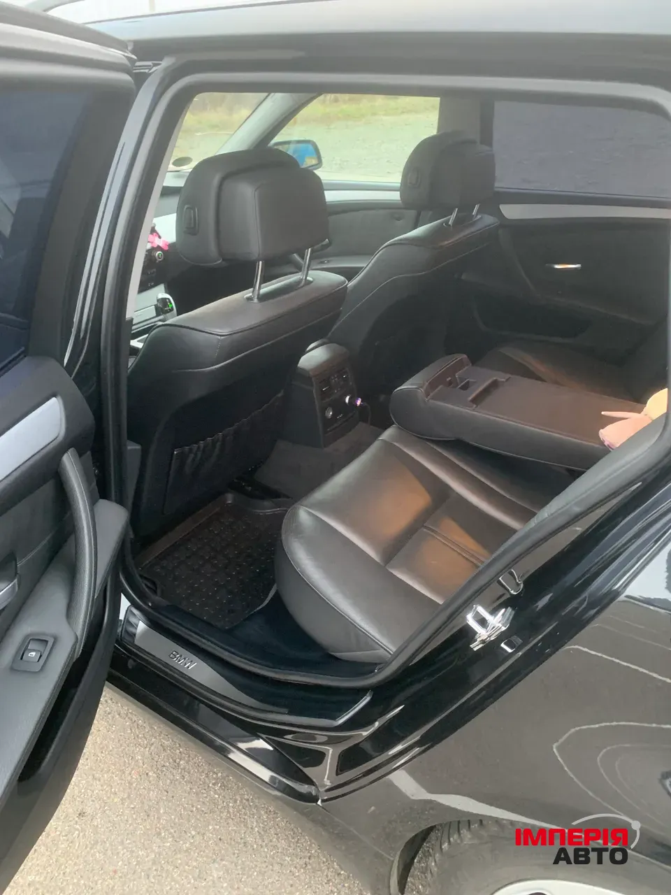 BMW 5 серії - фото 12