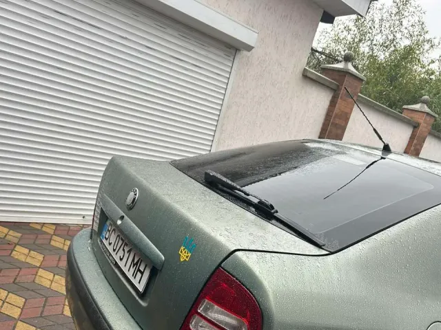 Skoda Octavia - фото 3