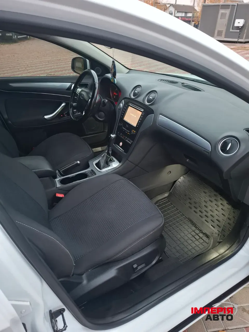 Ford Mondeo - фото 6