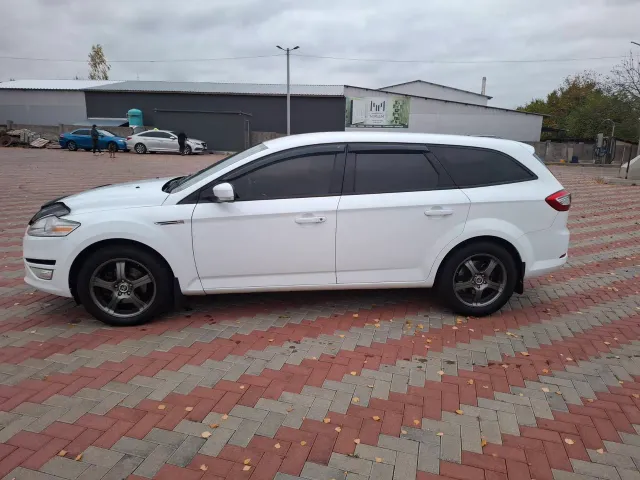 Ford Mondeo - фото 4