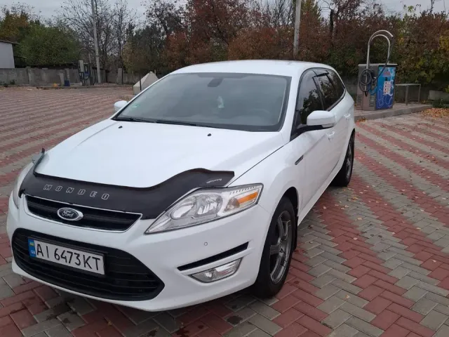 Ford Mondeo - фото 1