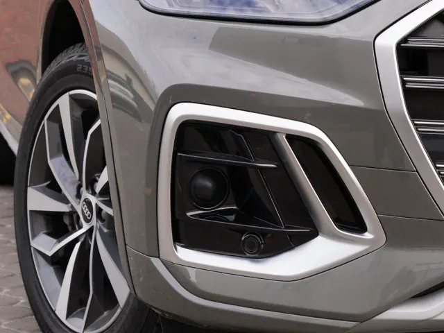 Audi Q5 - фото 4