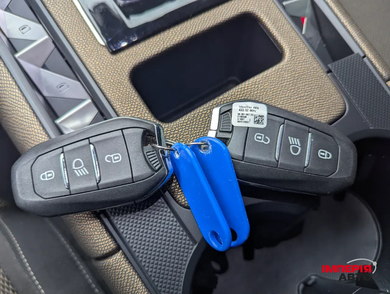 Citroen DS7 - фото 25