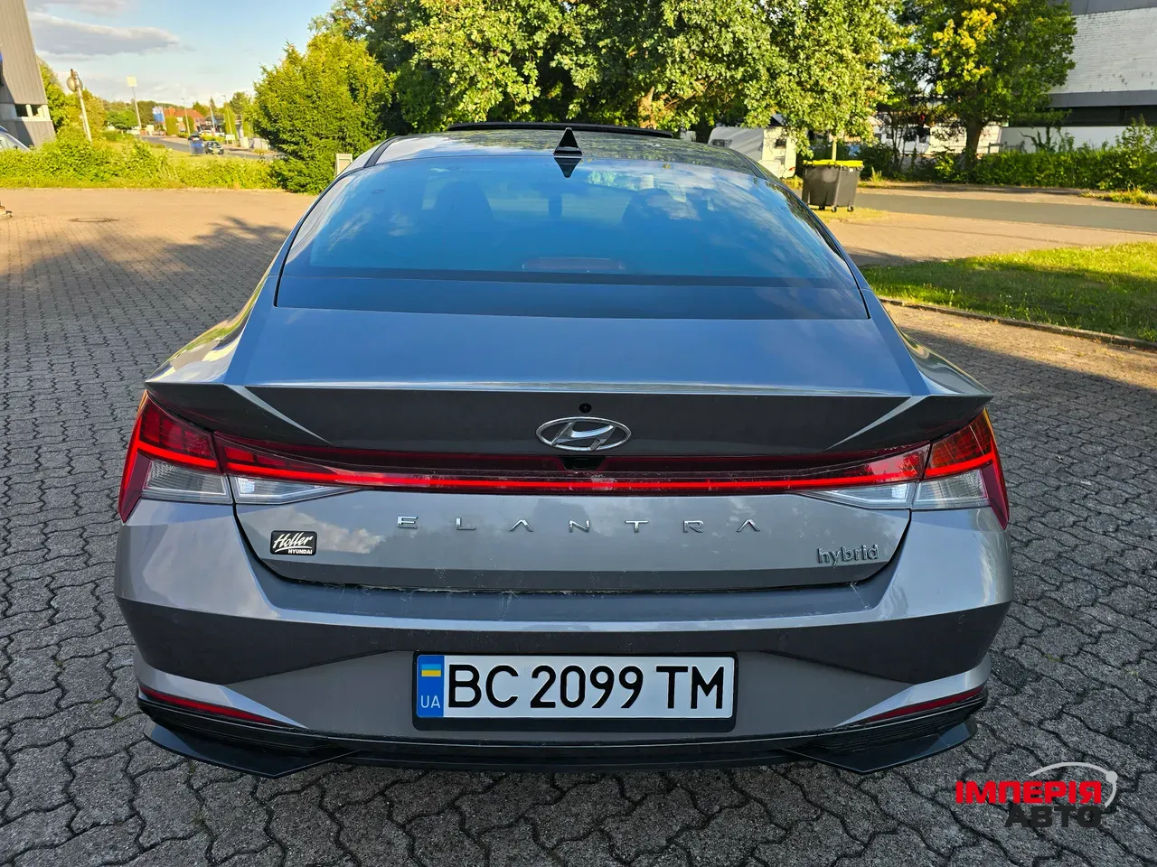 Hyundai Elantra - фото 8