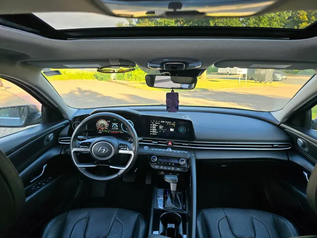 Hyundai Elantra - фото 5