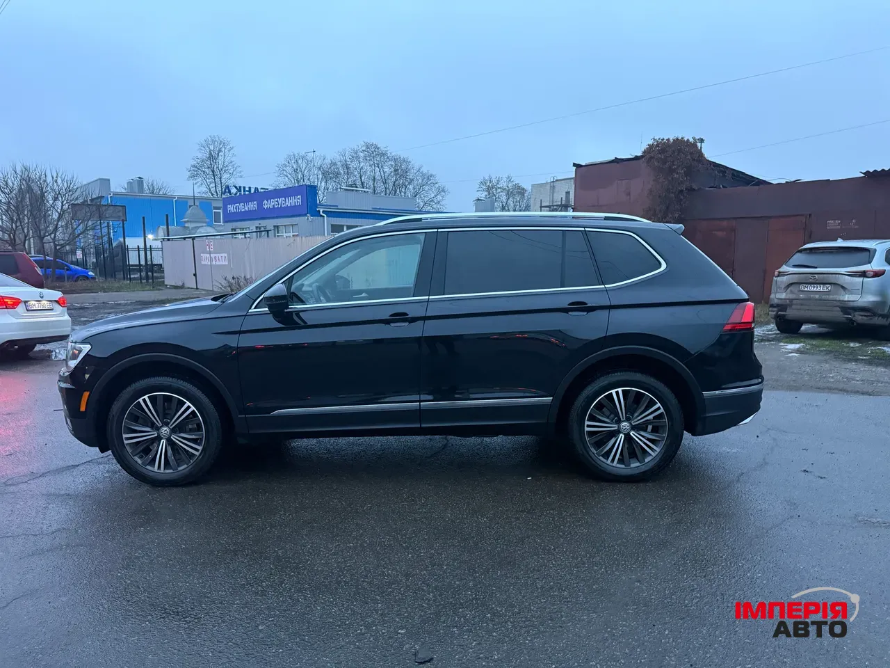 Volkswagen Tiguan - фото 9