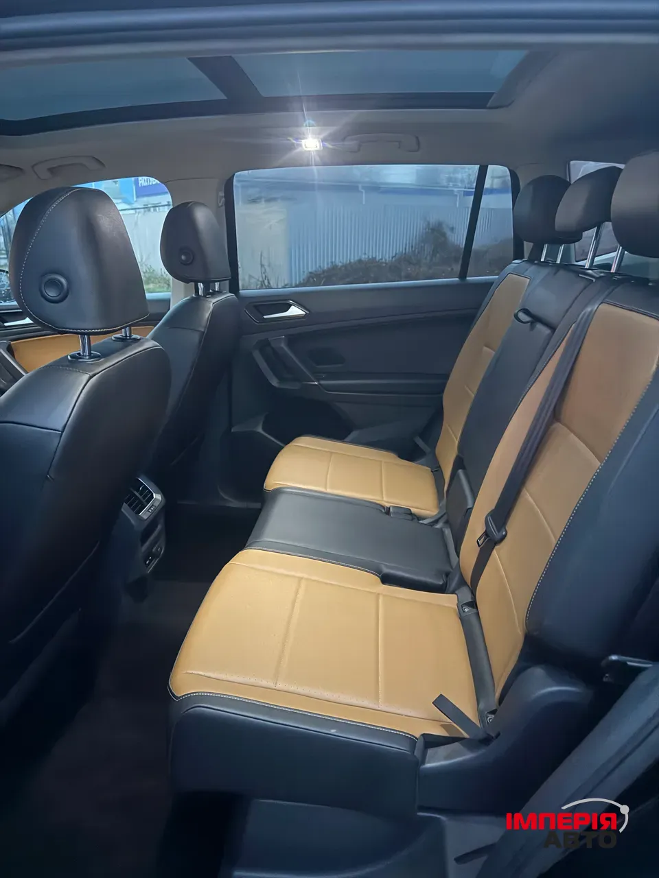 Volkswagen Tiguan - фото 12