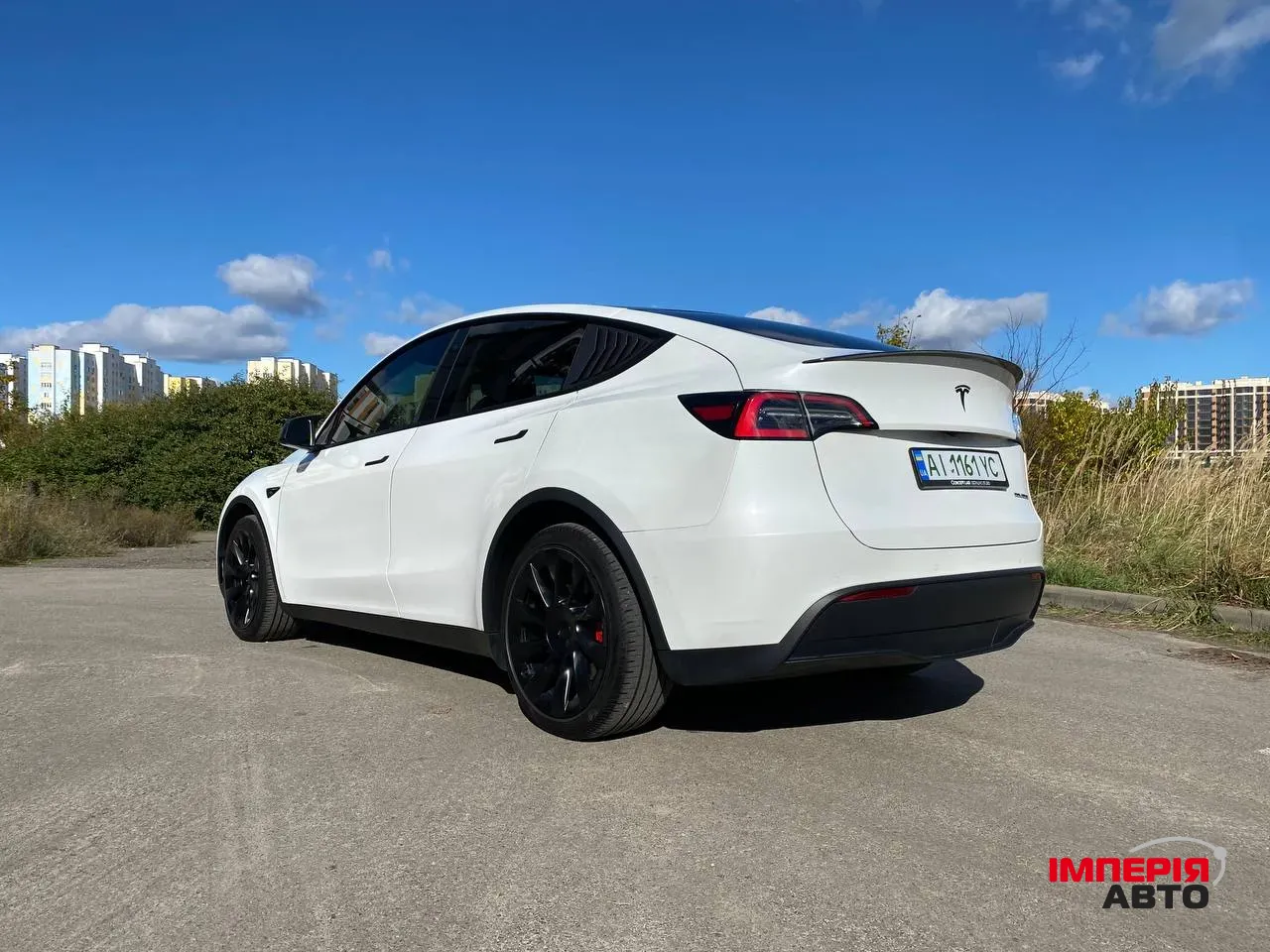 Tesla Model Y - фото 3