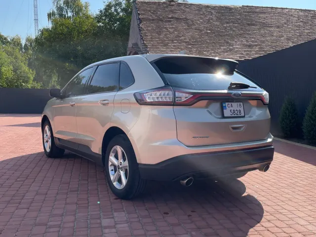 Ford Edge - фото 4