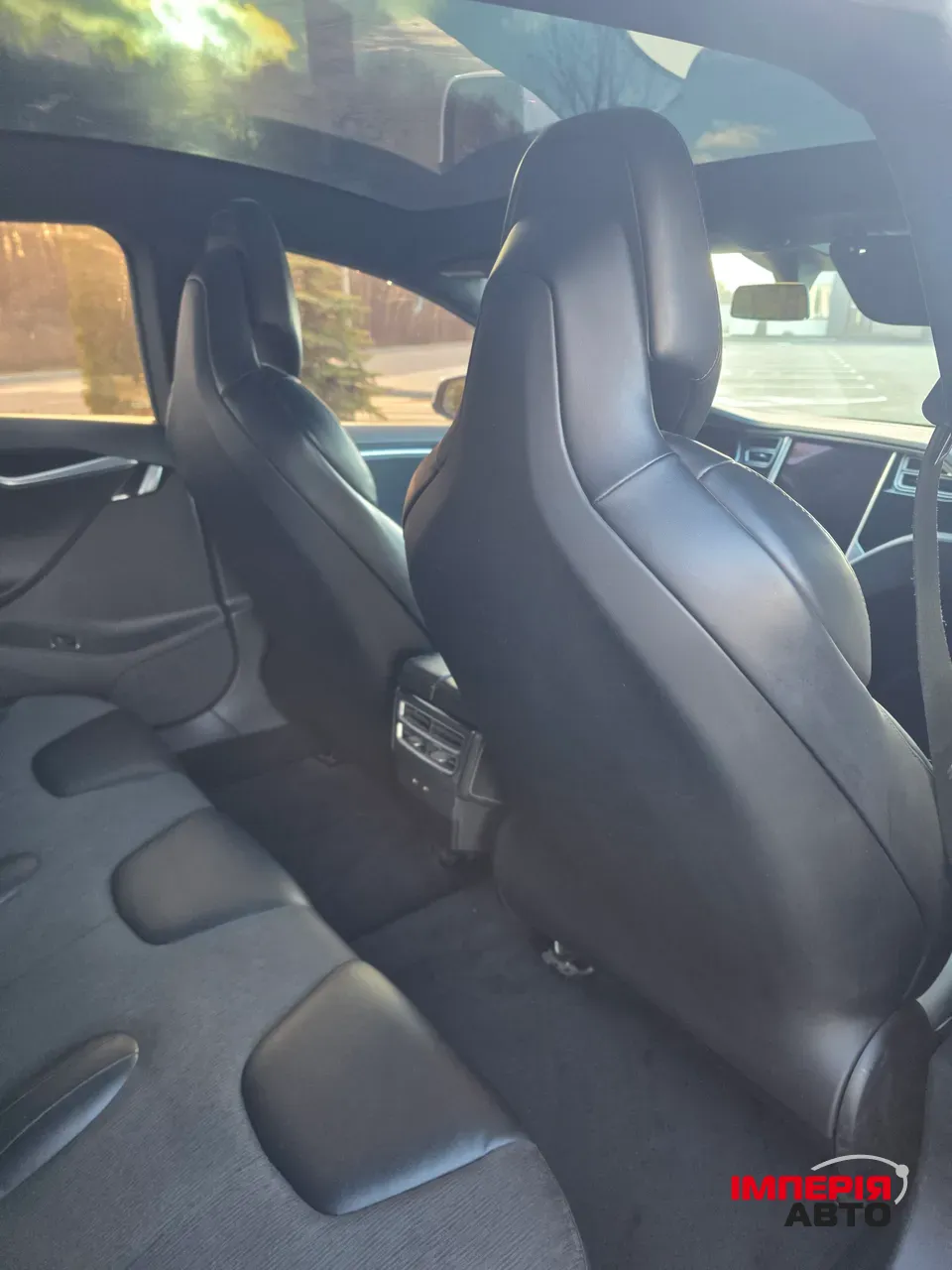 Tesla Model S - фото 29
