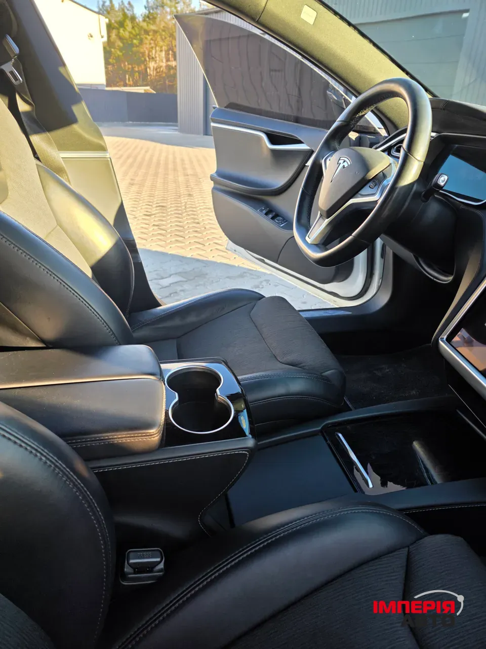 Tesla Model S - фото 21