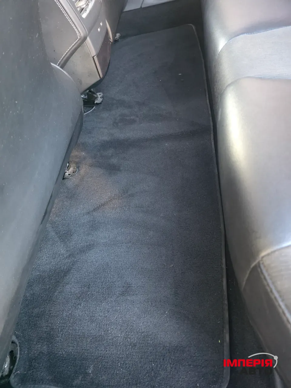 Tesla Model S - фото 15