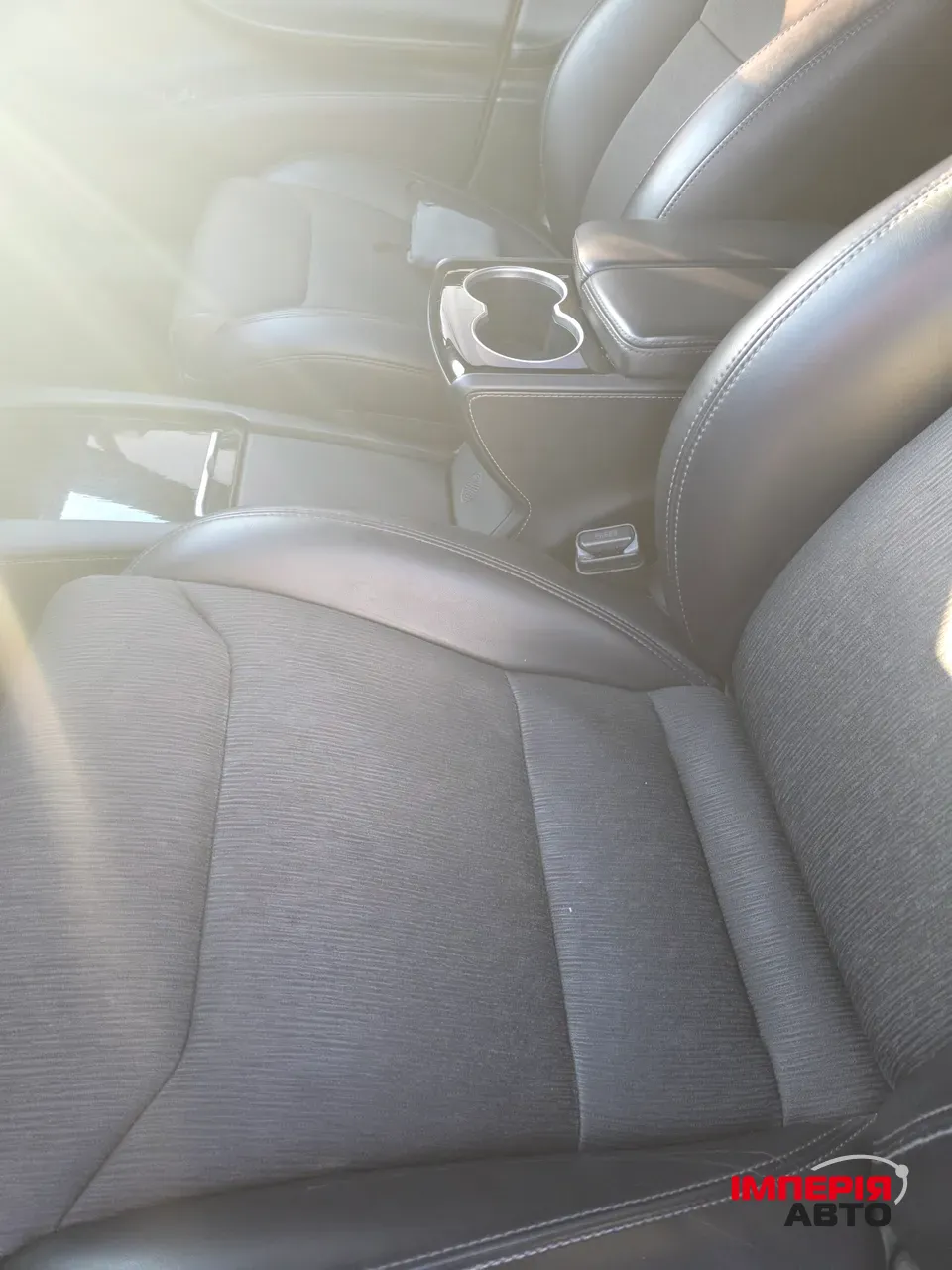 Tesla Model S - фото 13