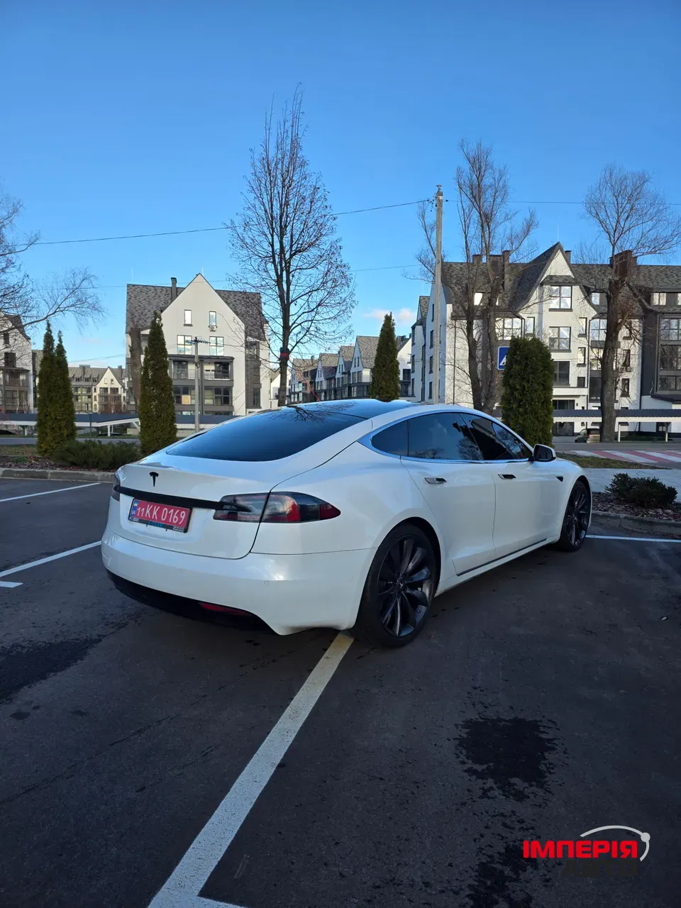 Tesla Model S - фото 5