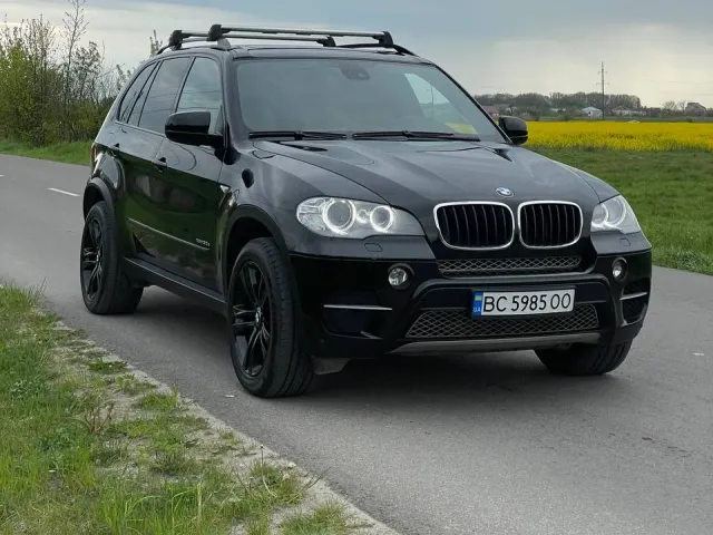 BMW X5 - фото 5