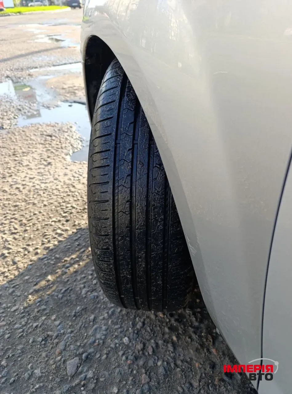 Ford Focus - фото 5