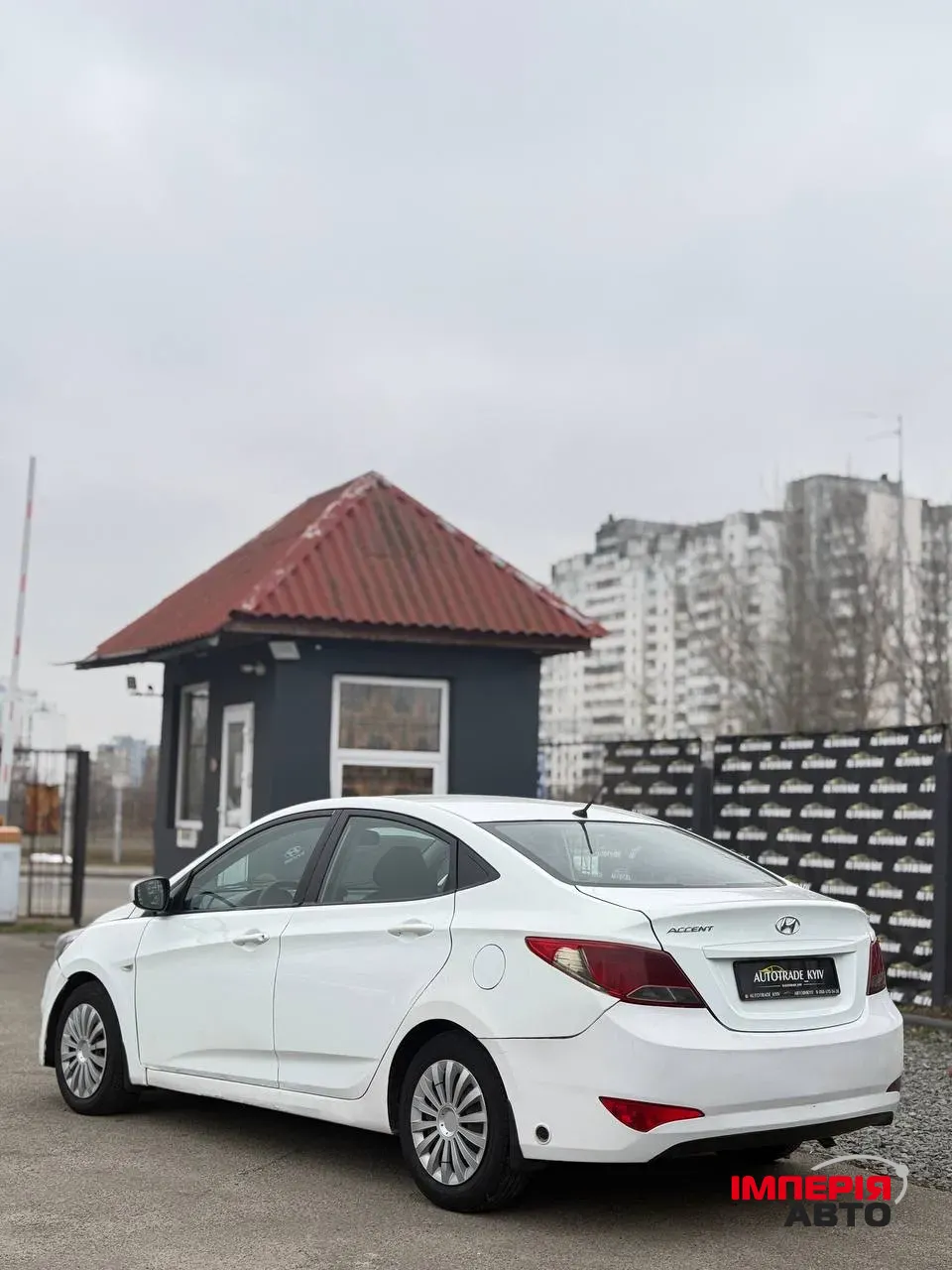 Hyundai Accent - фото 6