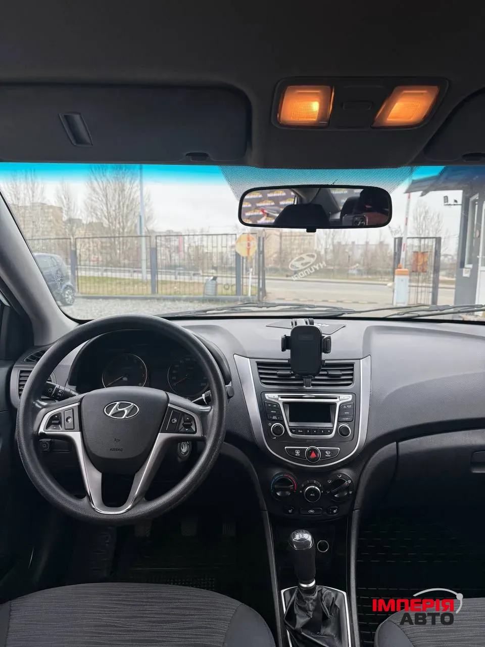 Hyundai Accent - фото 9