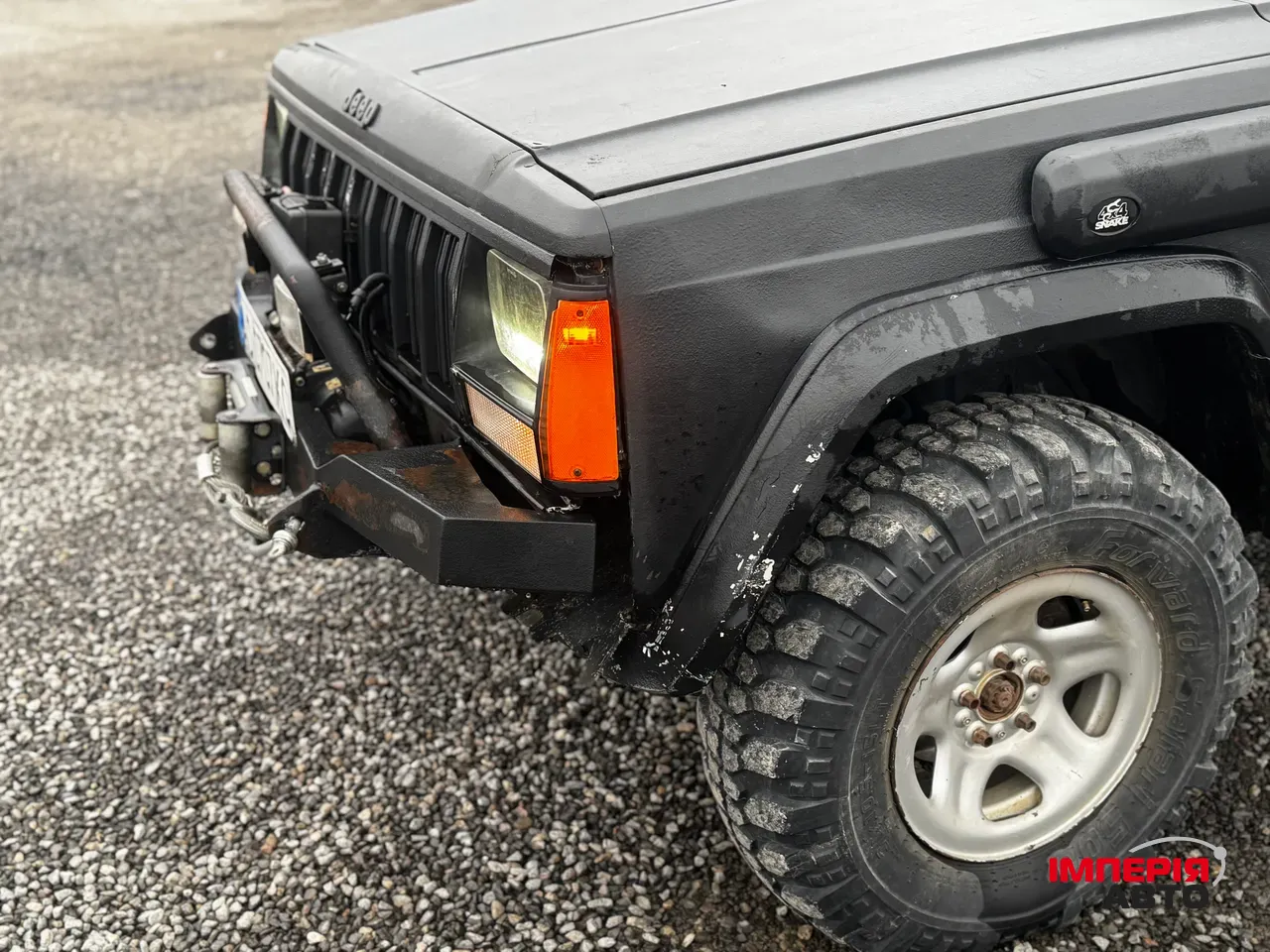 Jeep Cherokee - фото 23