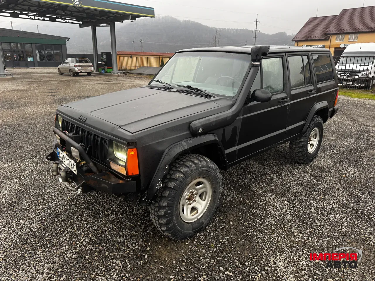Jeep Cherokee - фото 13