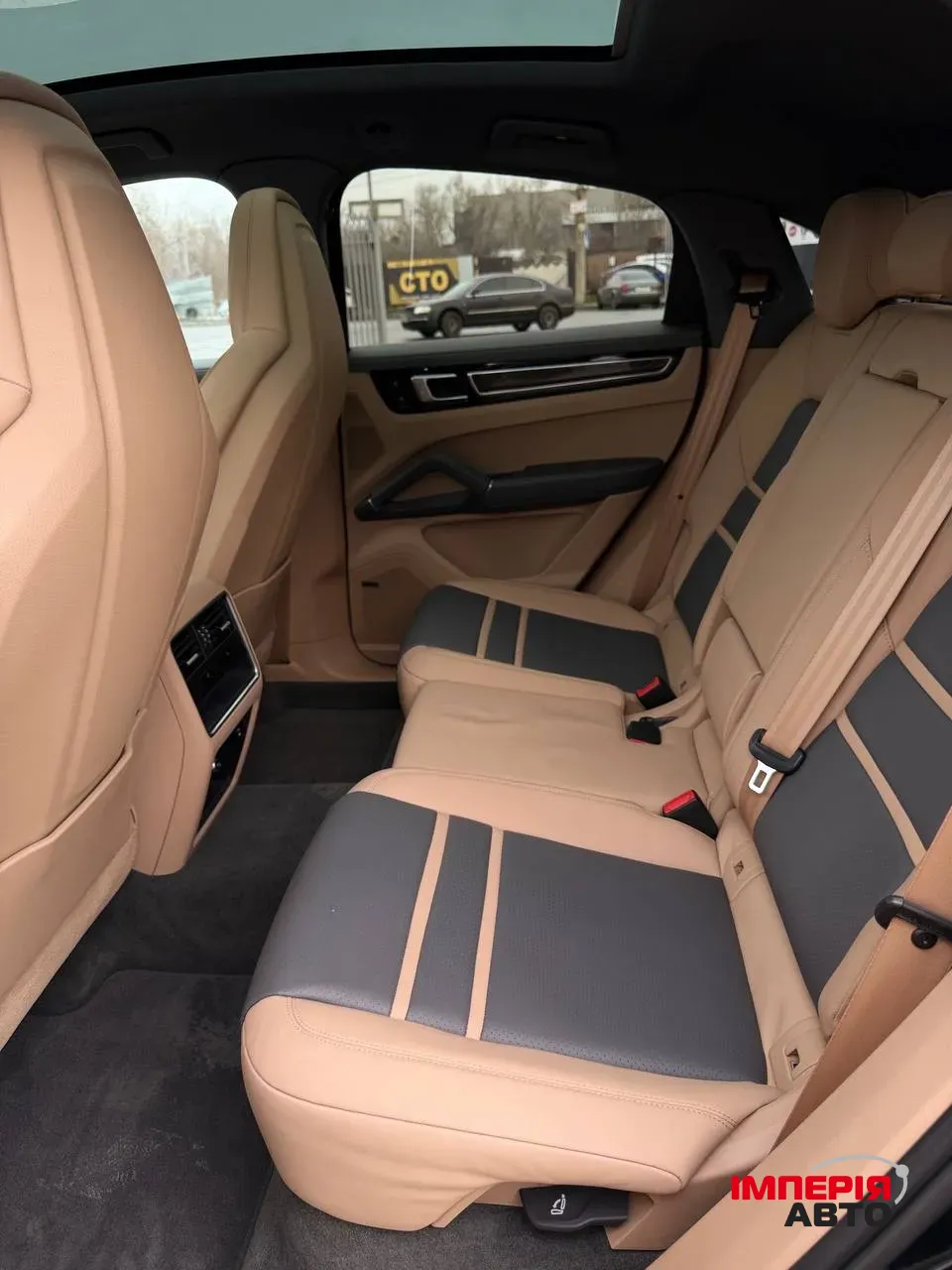 Porsche Cayenne - фото 8