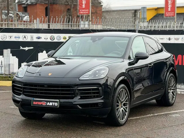 Porsche Cayenne - фото 1