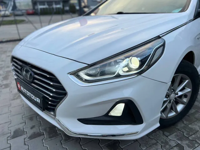 Hyundai Sonata - фото 3