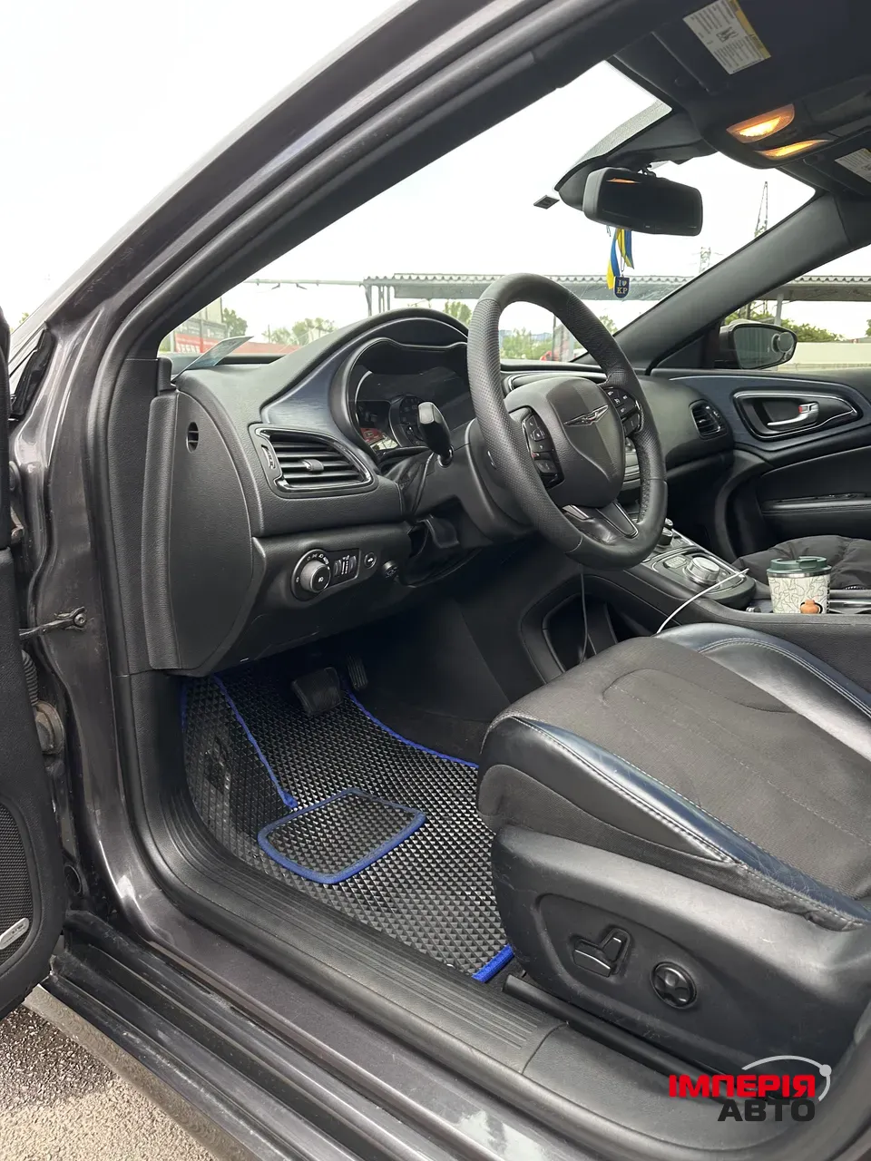 Chrysler 200 - фото 13