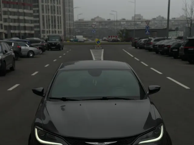Chrysler 200 - фото 5
