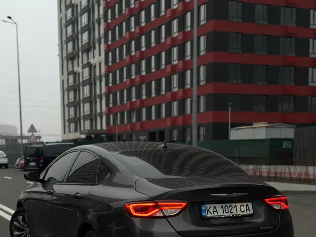 Chrysler 200 - фото 4