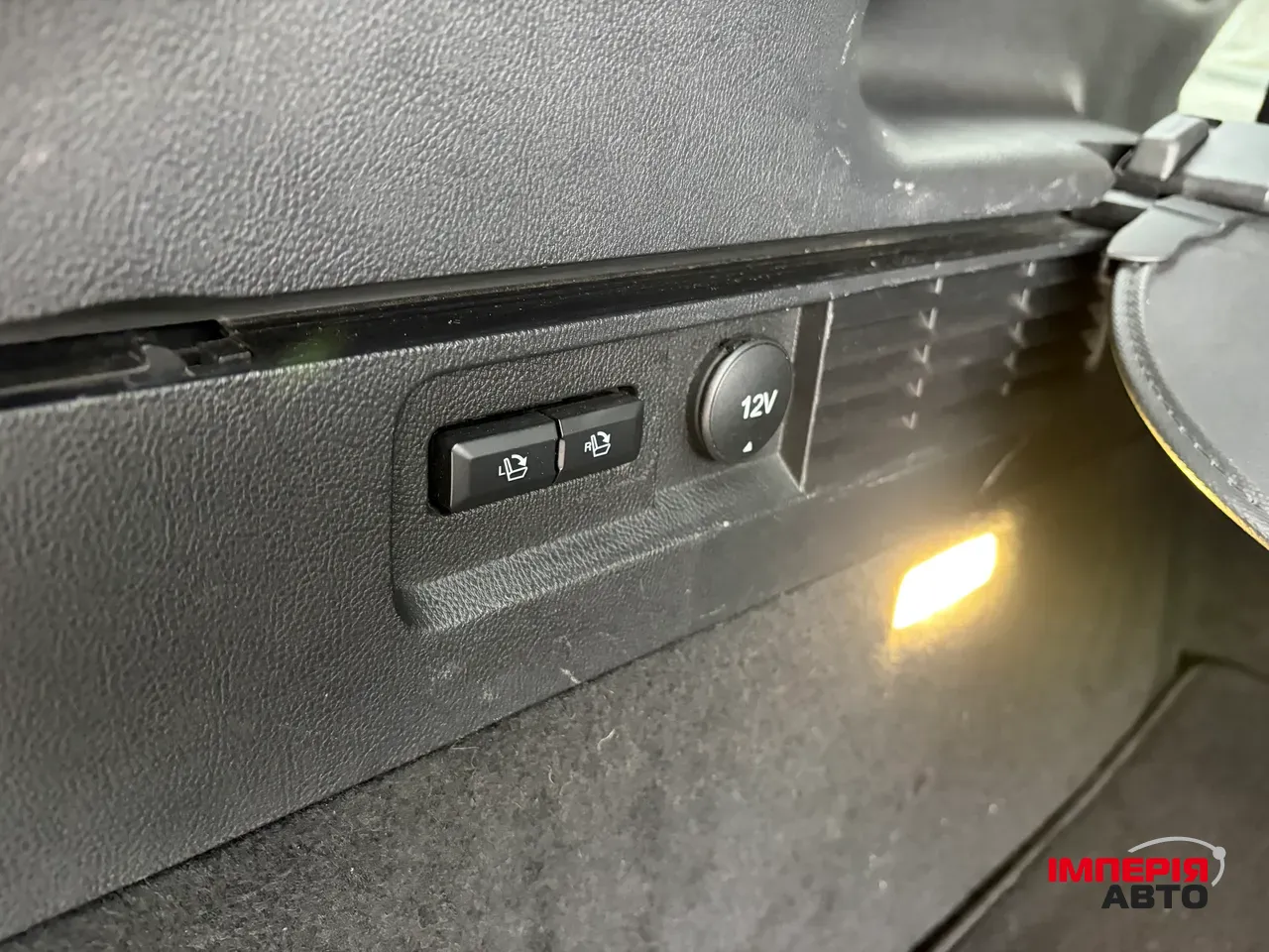 Lincoln MKX - фото 24