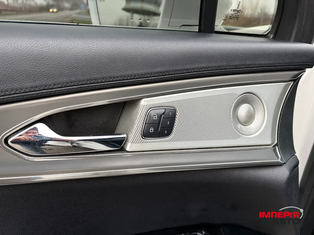 Lincoln MKX - фото 18