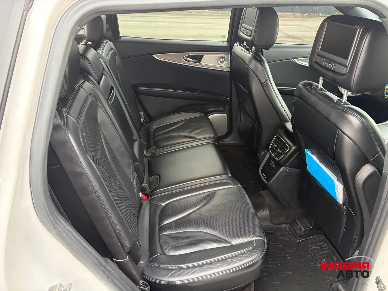 Lincoln MKX - фото 14