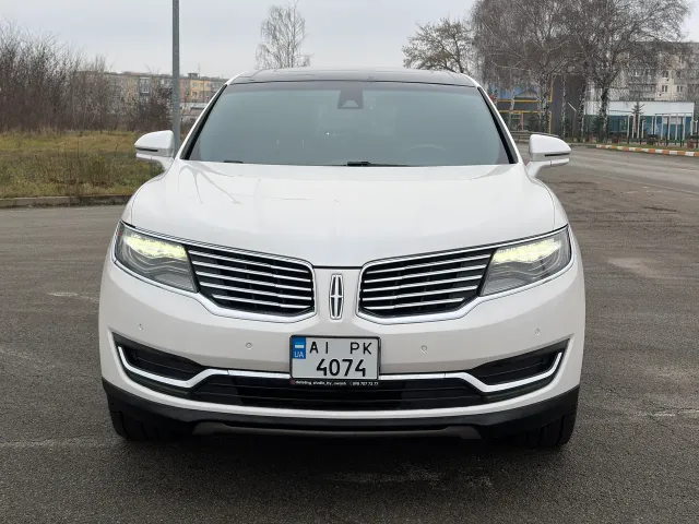 Lincoln MKX - фото 4