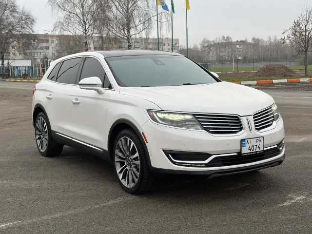 Lincoln MKX - фото 1