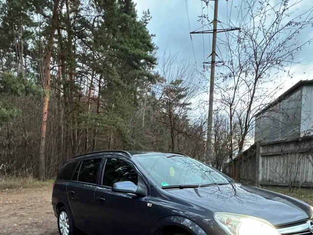 Opel Astra - фото 2