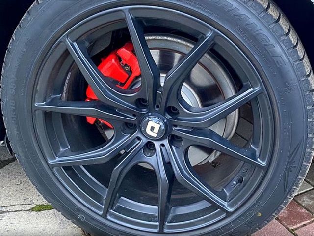 Audi A4 - фото 2