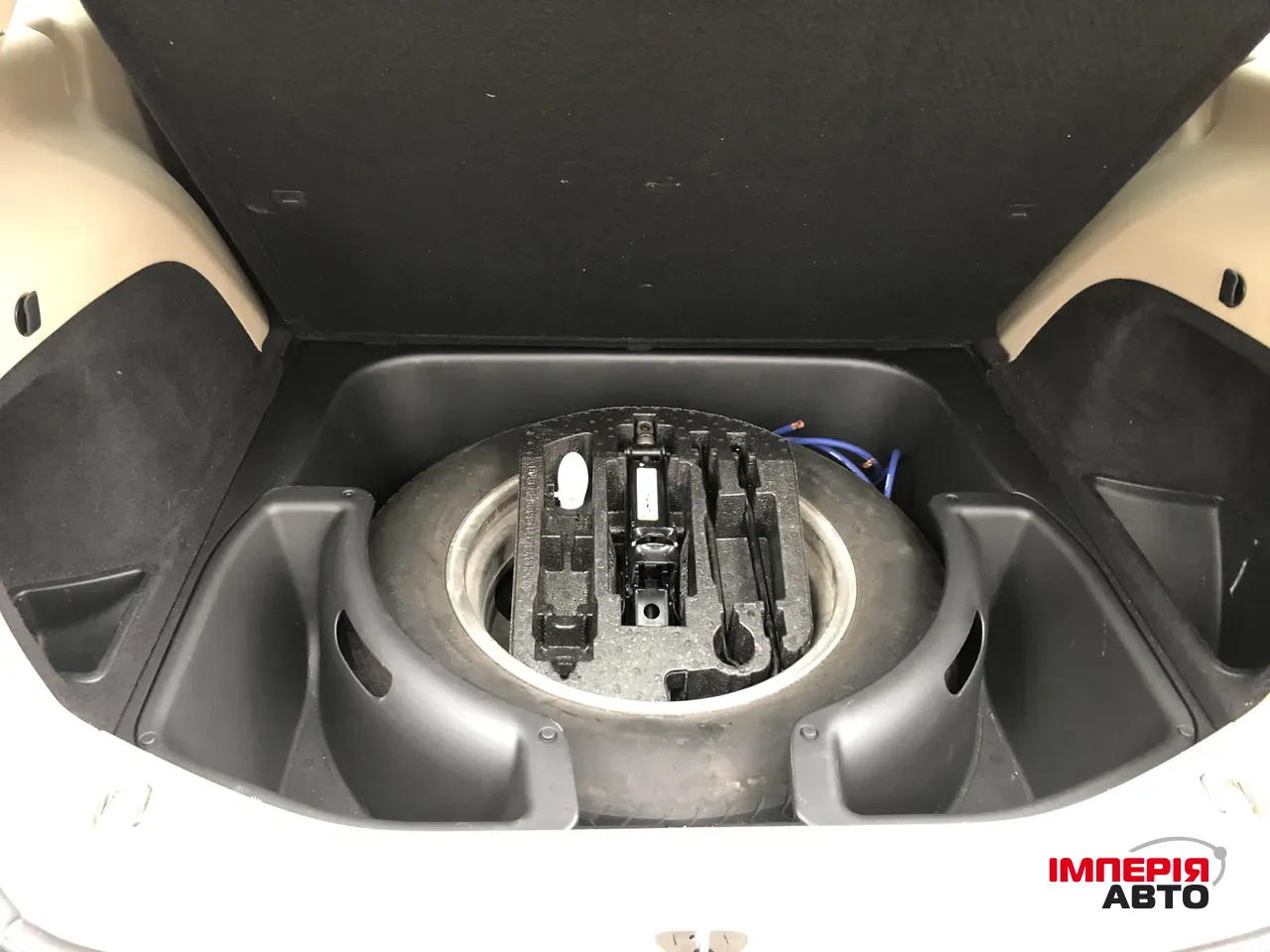 Jeep Grand Cherokee - фото 21