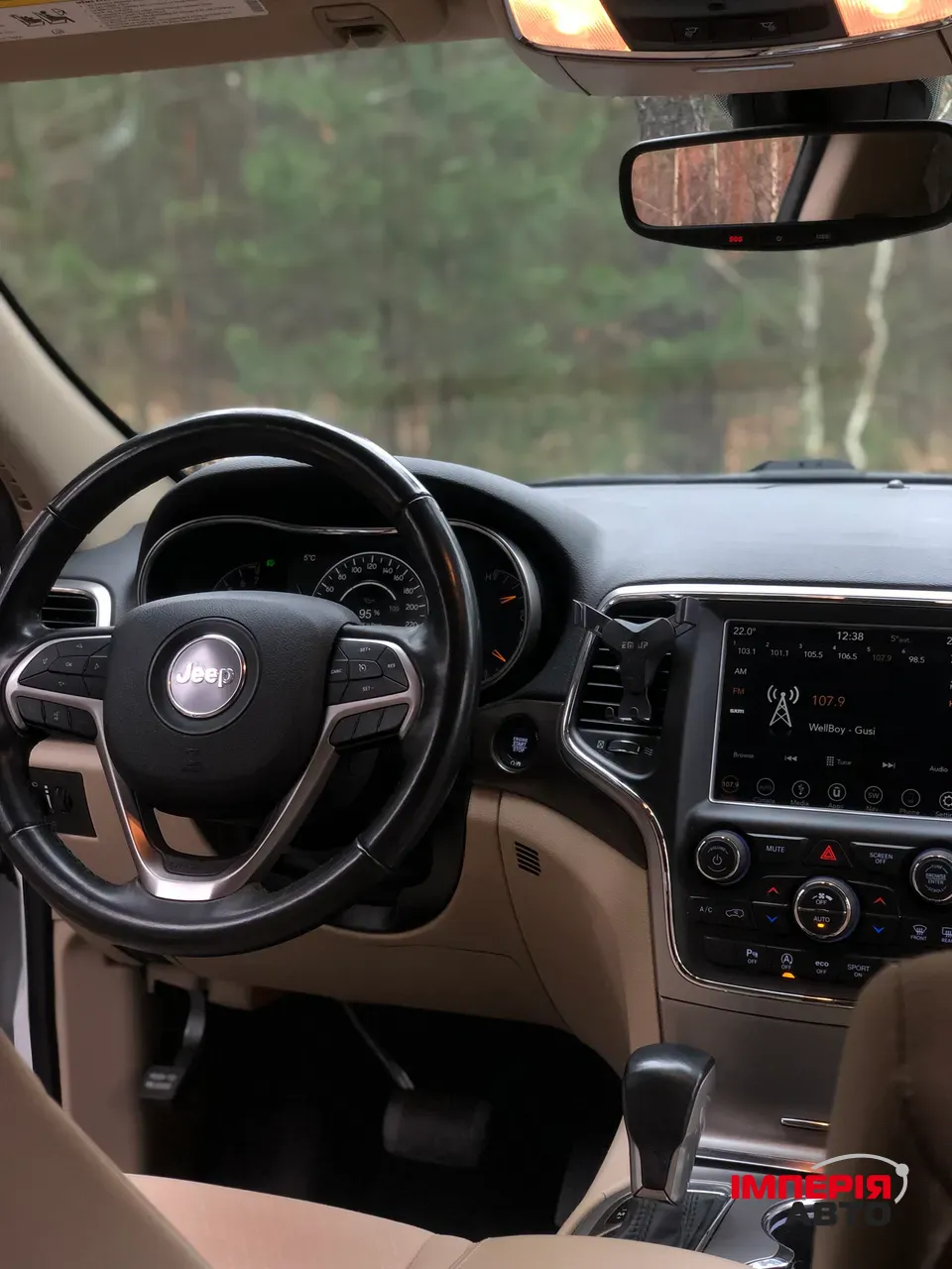 Jeep Grand Cherokee - фото 13